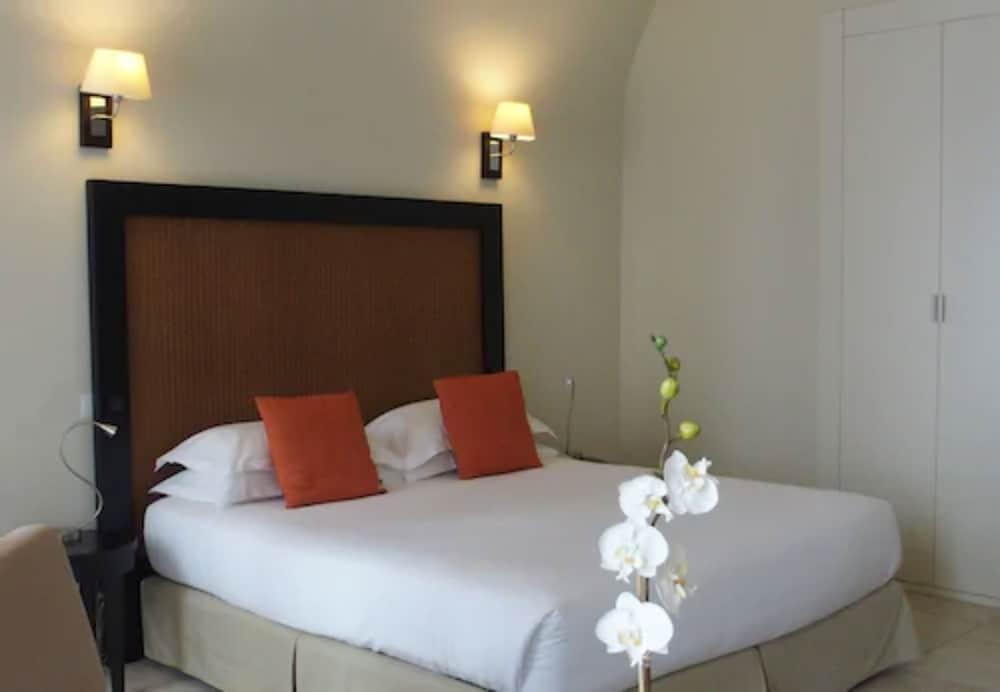 Hotel Perla Rossa LʼÎle-Rousse