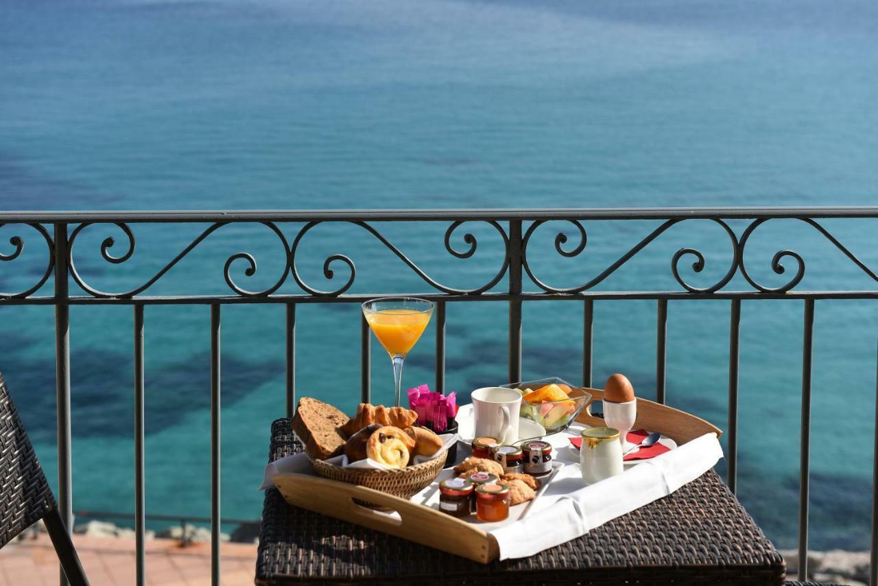 Hotel Perla Rossa LʼÎle-Rousse